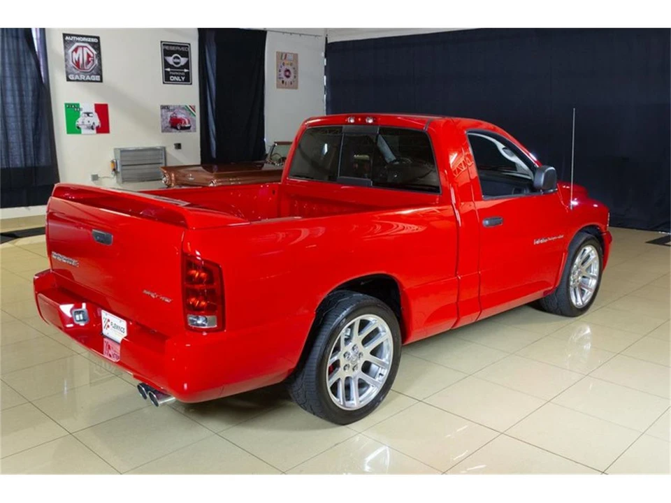 2004 Dodge Viper 3rd Gen - Image 17 of 31