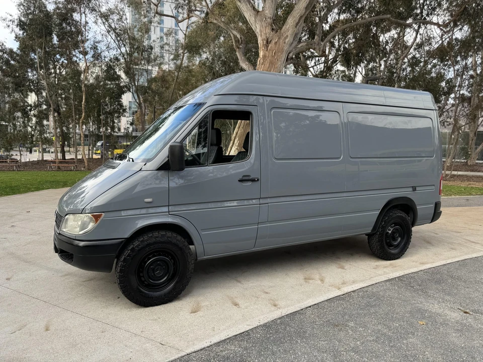 2004 Mercedes-Benz T1N Sprinter - Image 3 of 31