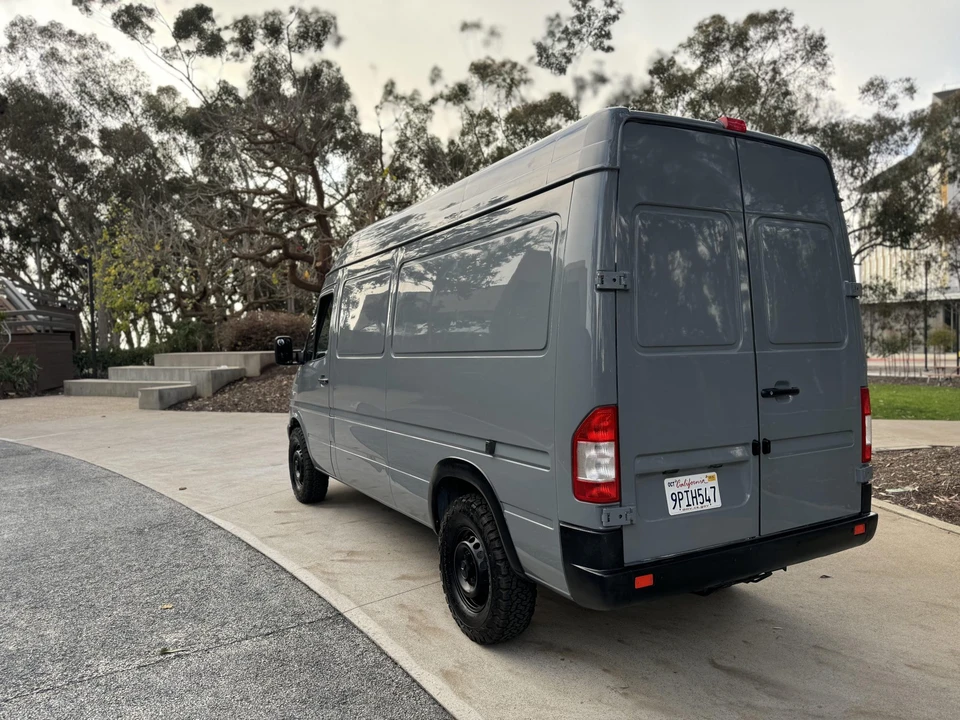 2004 Mercedes-Benz T1N Sprinter - Image 31 of 31