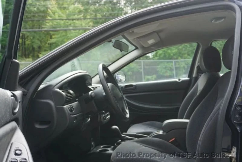 2004 Dodge Stratus - Image 10 of 12