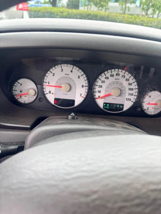 2004 Dodge Stratus - Image 7 of 7