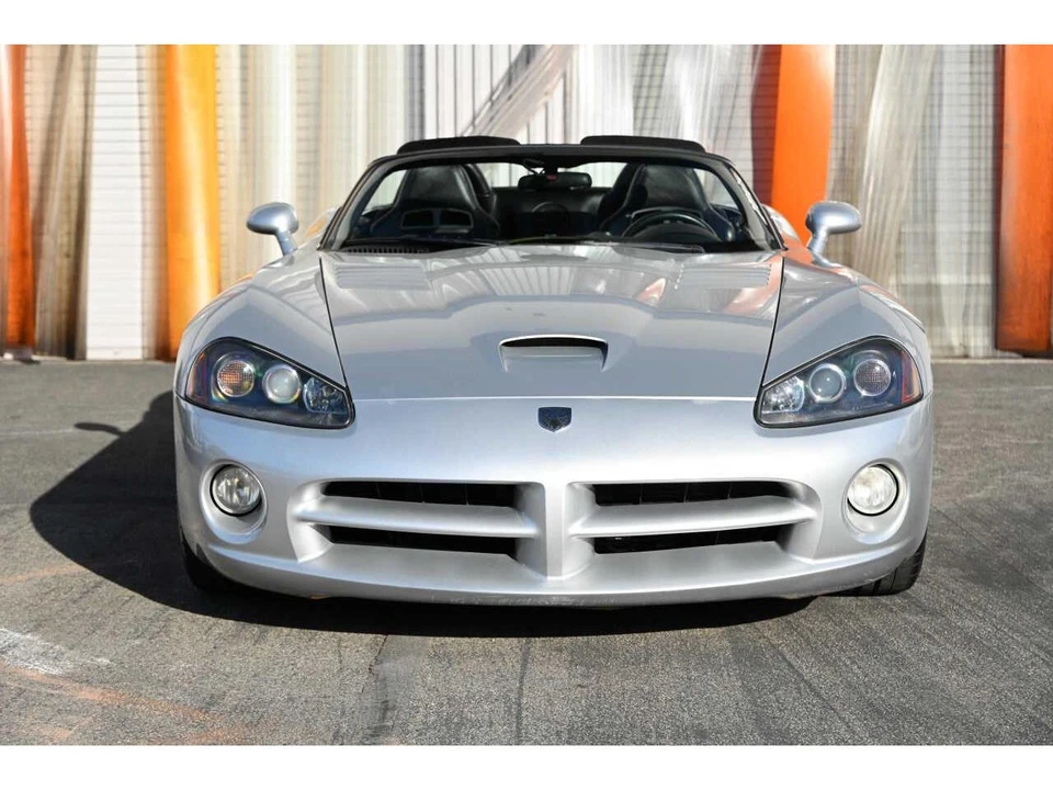 2004 Dodge Viper 3rd Gen - Image 2 of 19