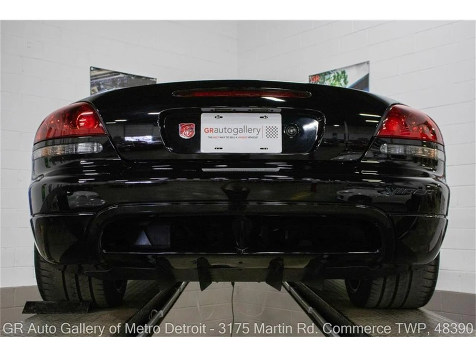 2004 Dodge Viper 3rd Gen - Image 20 of 31
