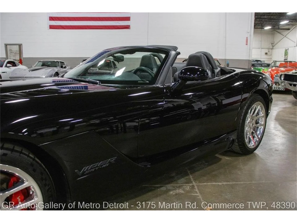 2004 Dodge Viper 3rd Gen - Image 21 of 31