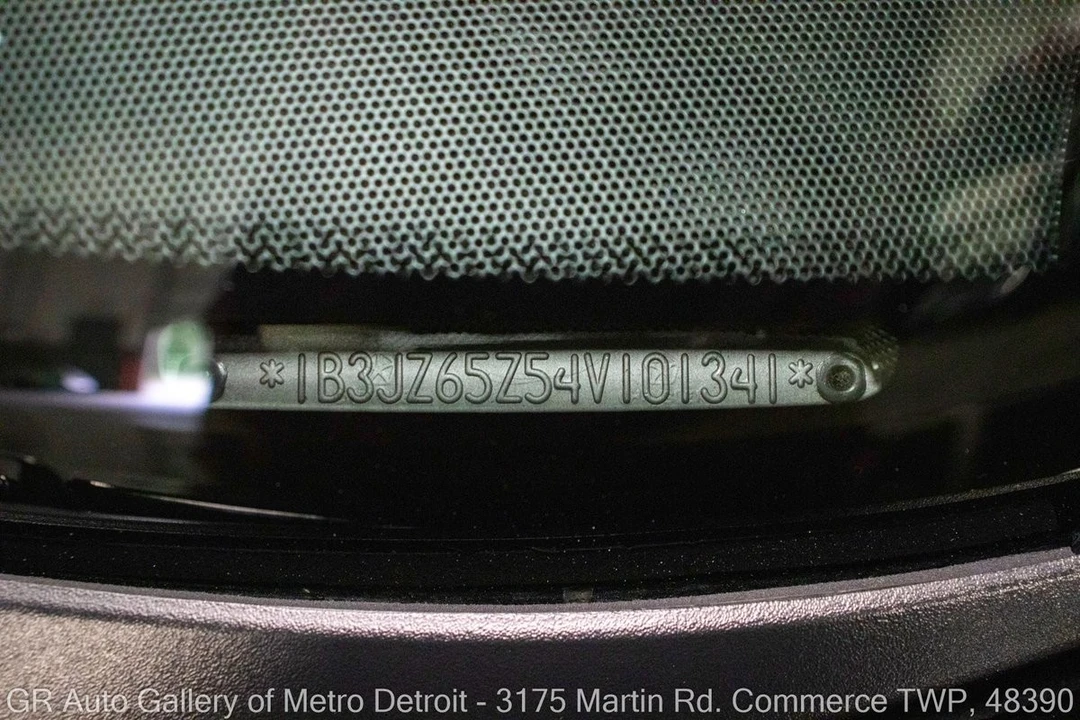 2004 Dodge Viper 3rd Gen - Image 6 of 31