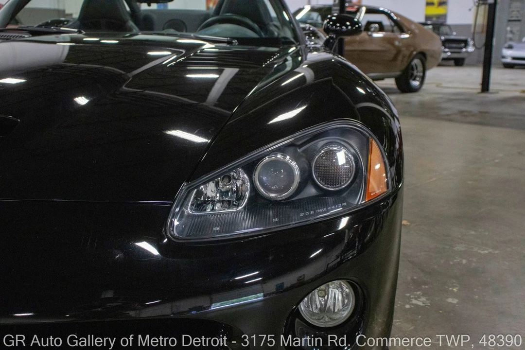 2004 Dodge Viper 3rd Gen - Image 22 of 31