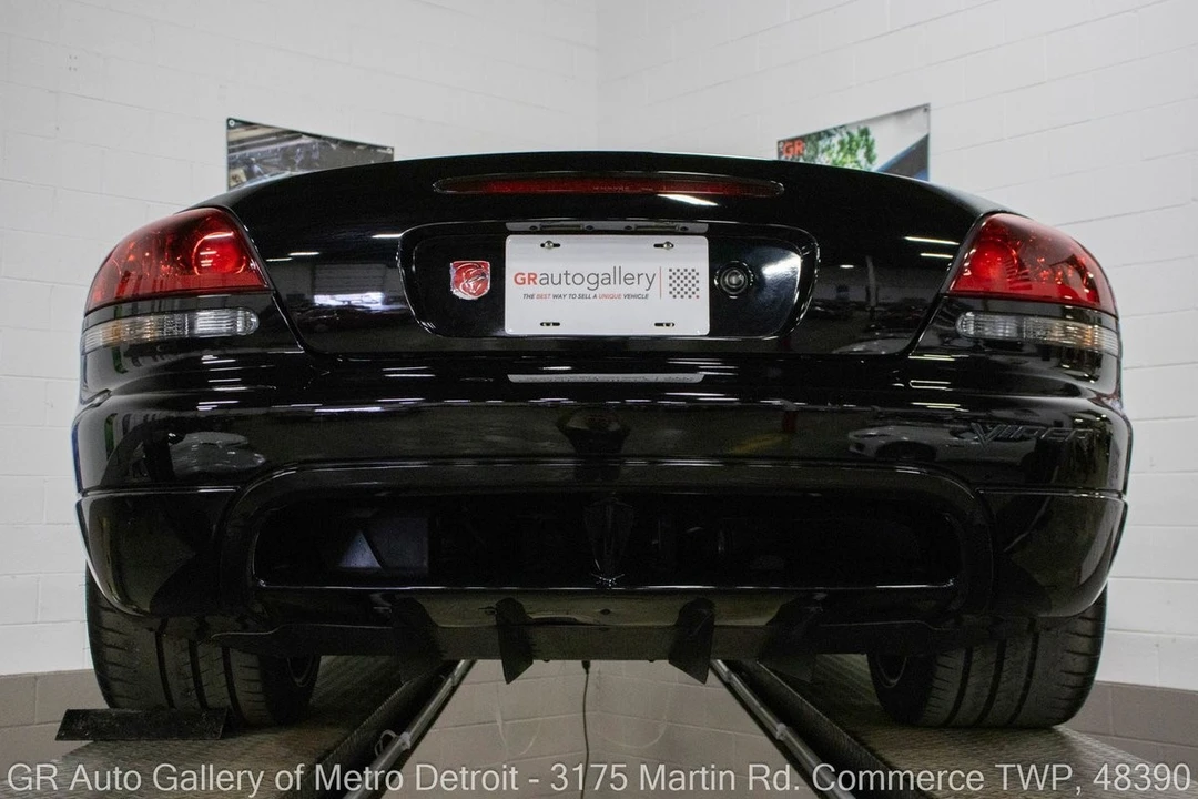 2004 Dodge Viper 3rd Gen - Image 7 of 31