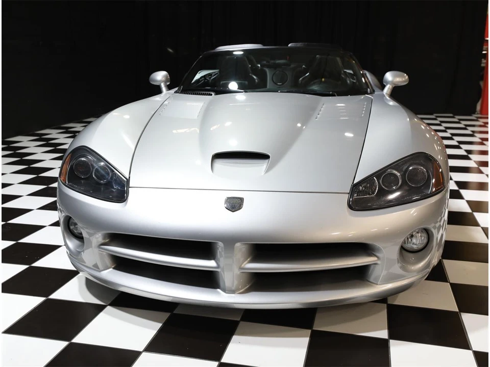 2004 Dodge Viper 3rd Gen - Image 18 of 31
