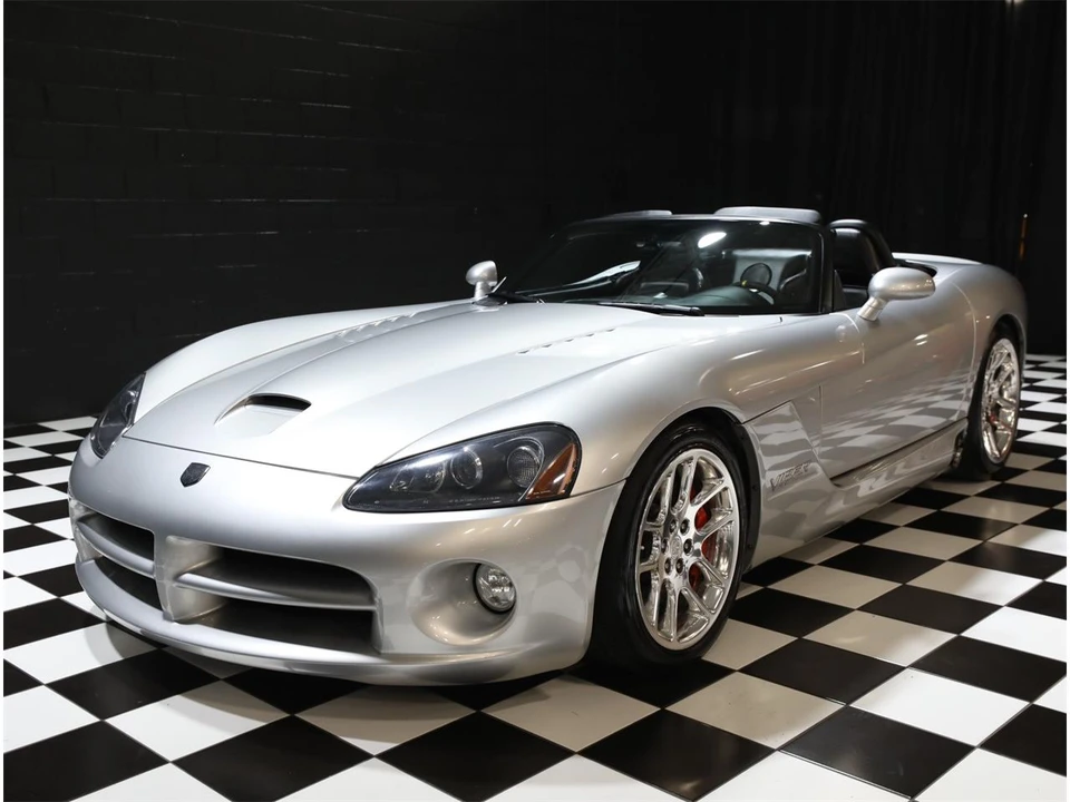 2004 Dodge Viper 3rd Gen - Image 11 of 31