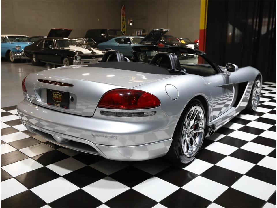 2004 Dodge Viper 3rd Gen - Image 27 of 31