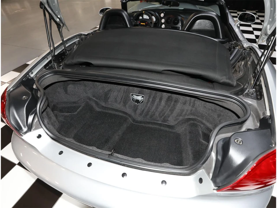 2004 Dodge Viper 3rd Gen - Image 4 of 31