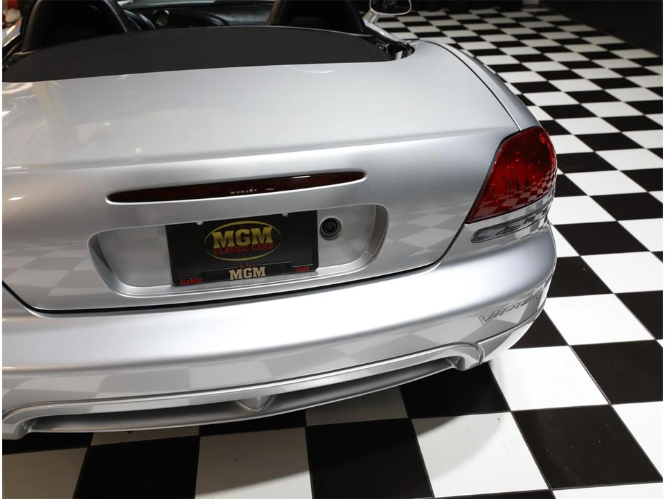 2004 Dodge Viper 3rd Gen - Image 28 of 31