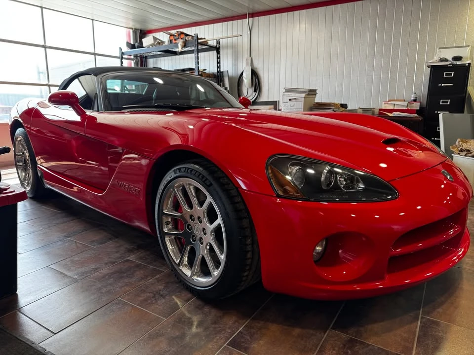 2004 Dodge Viper 3rd Gen - Image 3 of 20