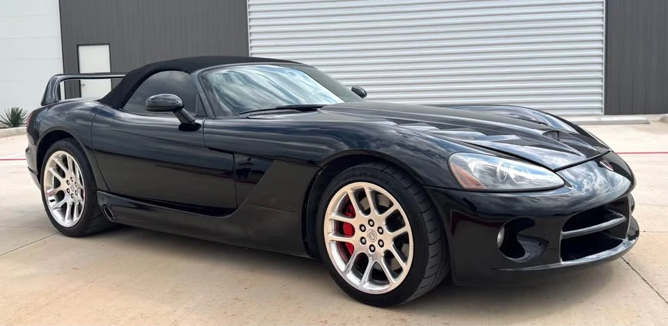 2004 Dodge Viper 3rd Gen - Image 5 of 15