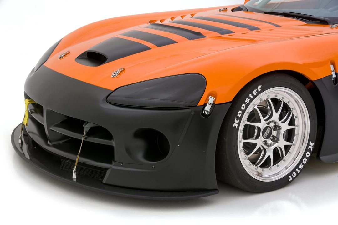 2004 Dodge Viper 3rd Gen - Image 14 of 31