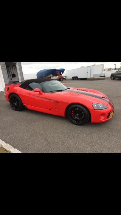 2004 Dodge Viper 3rd Gen - Image 2 of 9