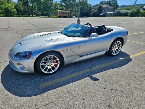 2004 Dodge Viper