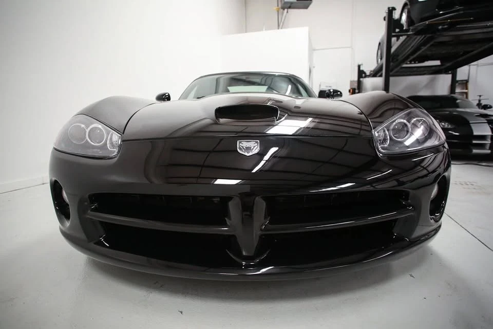 2004 Dodge Viper 3rd Gen - Image 9 of 19