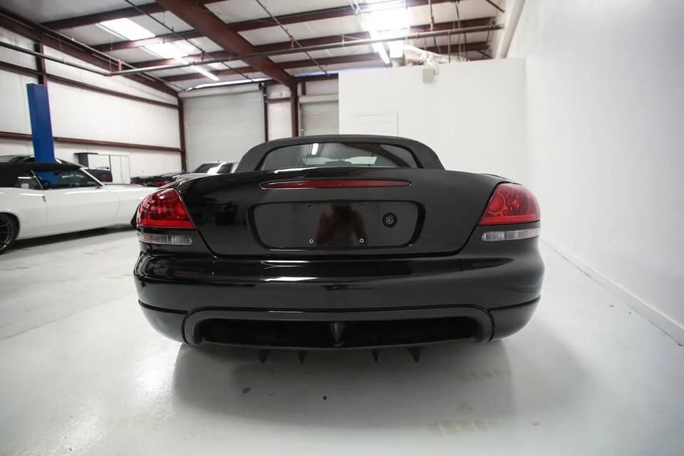 2004 Dodge Viper 3rd Gen - Image 5 of 19