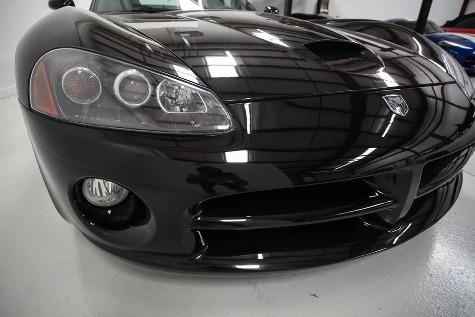 2004 Dodge Viper 3rd Gen - Image 11 of 19