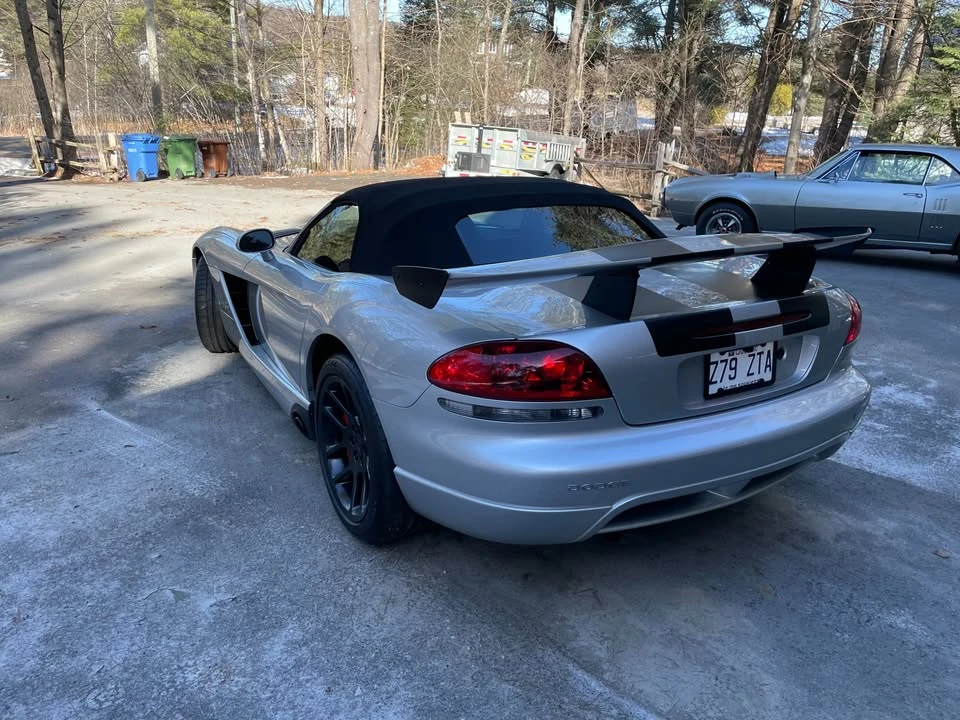 2004 Dodge Viper 3rd Gen - Image 2 of 13