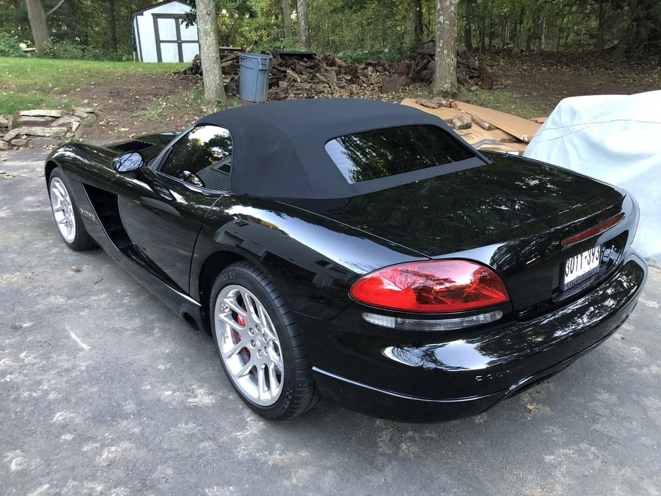 2004 Dodge Viper 3rd Gen - Image 5 of 17