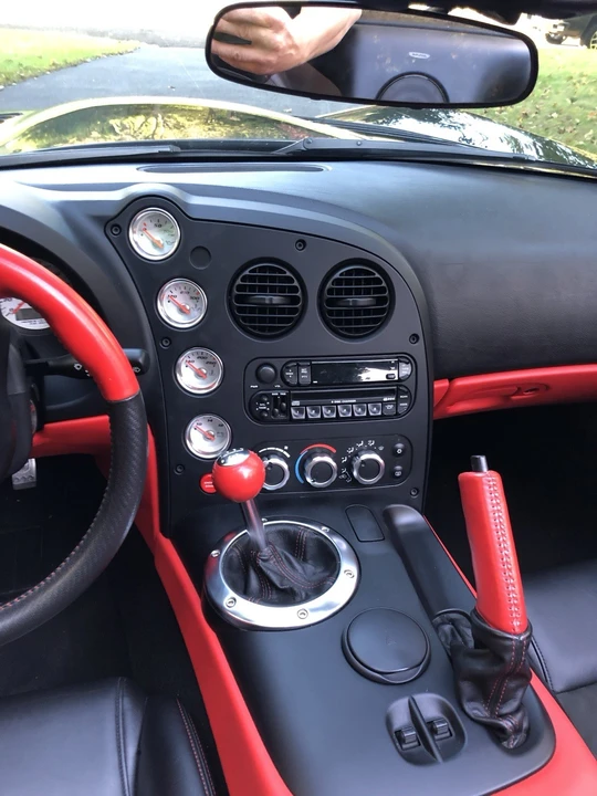 2004 Dodge Viper 3rd Gen - Image 2 of 17