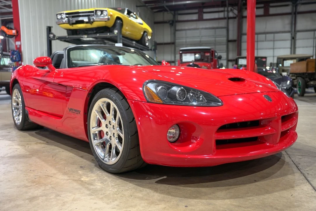 2004 Dodge Viper 3rd Gen - Image 12 of 31