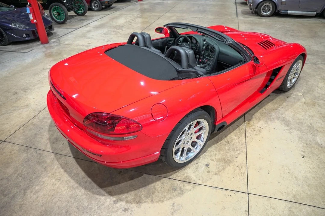 2004 Dodge Viper 3rd Gen - Image 17 of 31