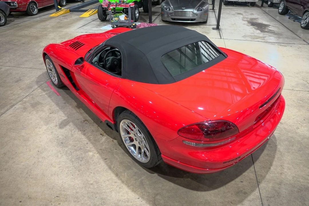 2004 Dodge Viper 3rd Gen - Image 28 of 31