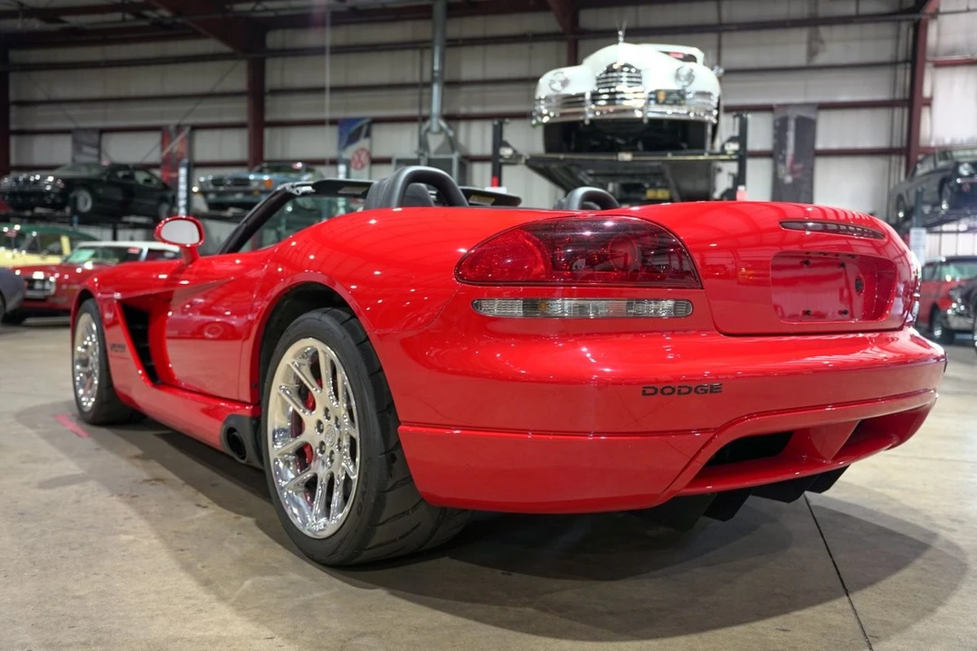 2004 Dodge Viper 3rd Gen - Image 6 of 31