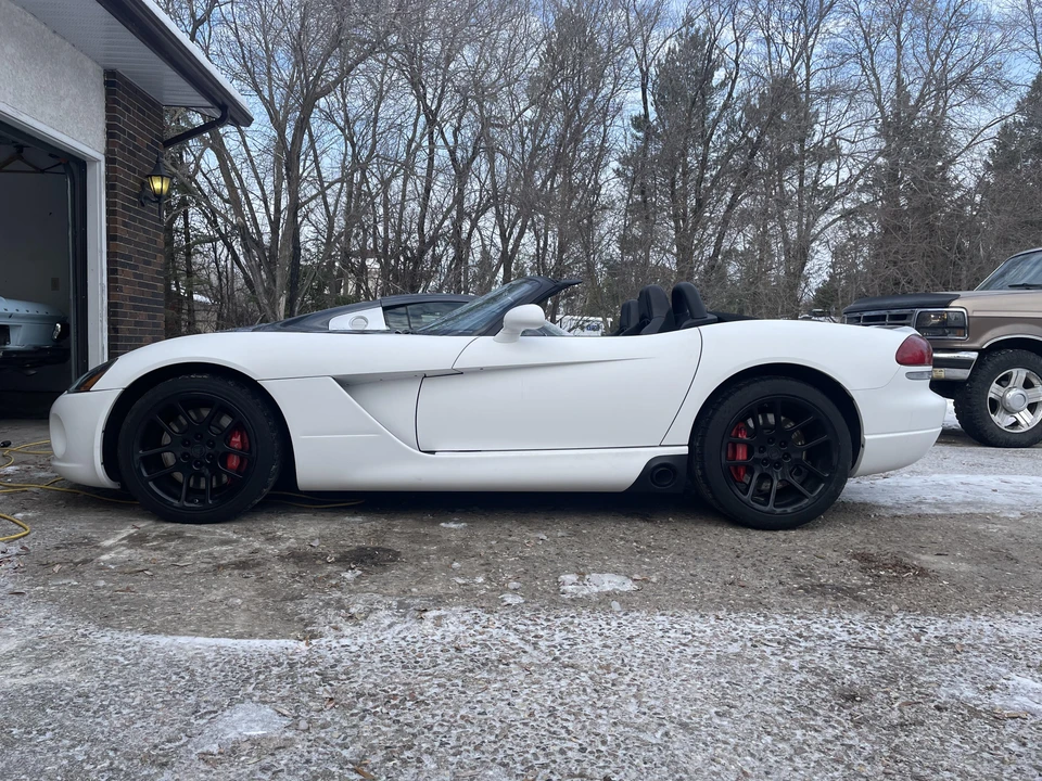 2004 Dodge Viper 3rd Gen - Image 11 of 31