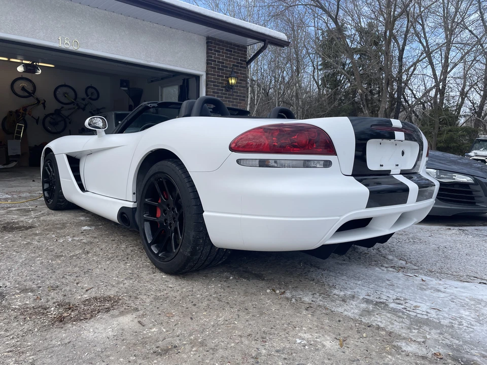 2004 Dodge Viper 3rd Gen - Image 15 of 31
