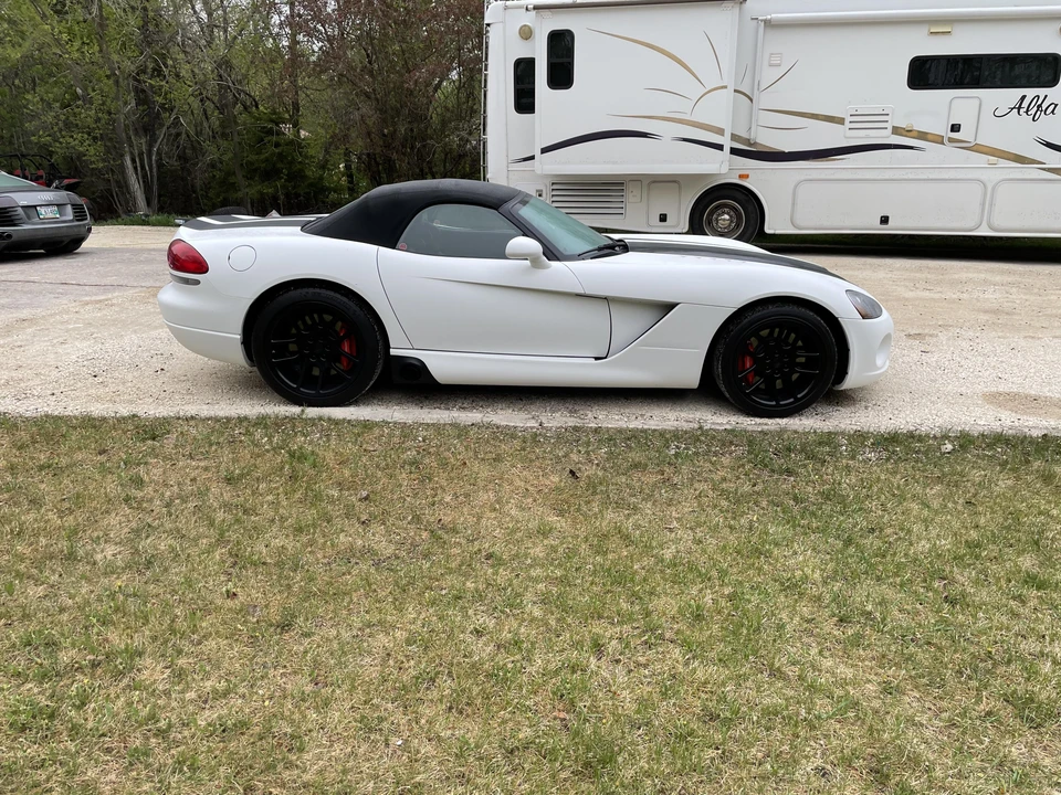 2004 Dodge Viper 3rd Gen - Image 18 of 31