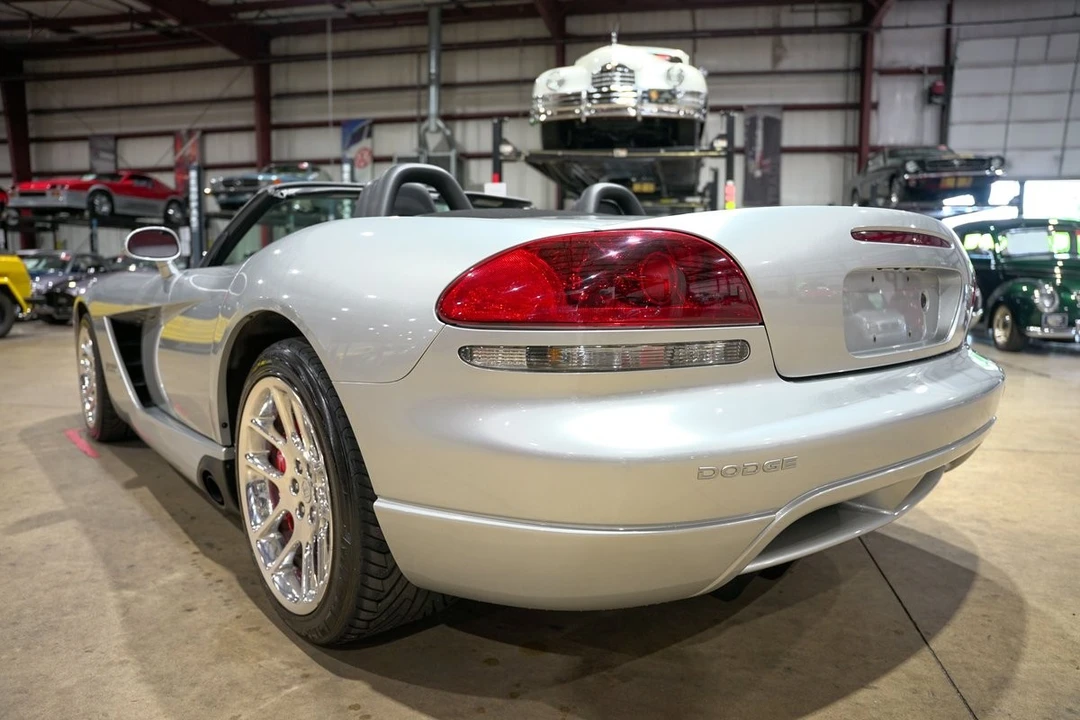2004 Dodge Viper 3rd Gen - Image 6 of 12