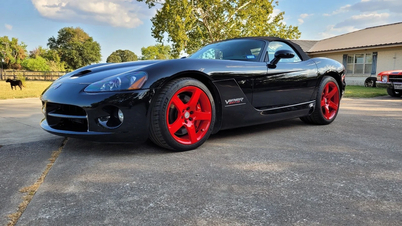 2004 Dodge Viper 3rd Gen - Image 6 of 21