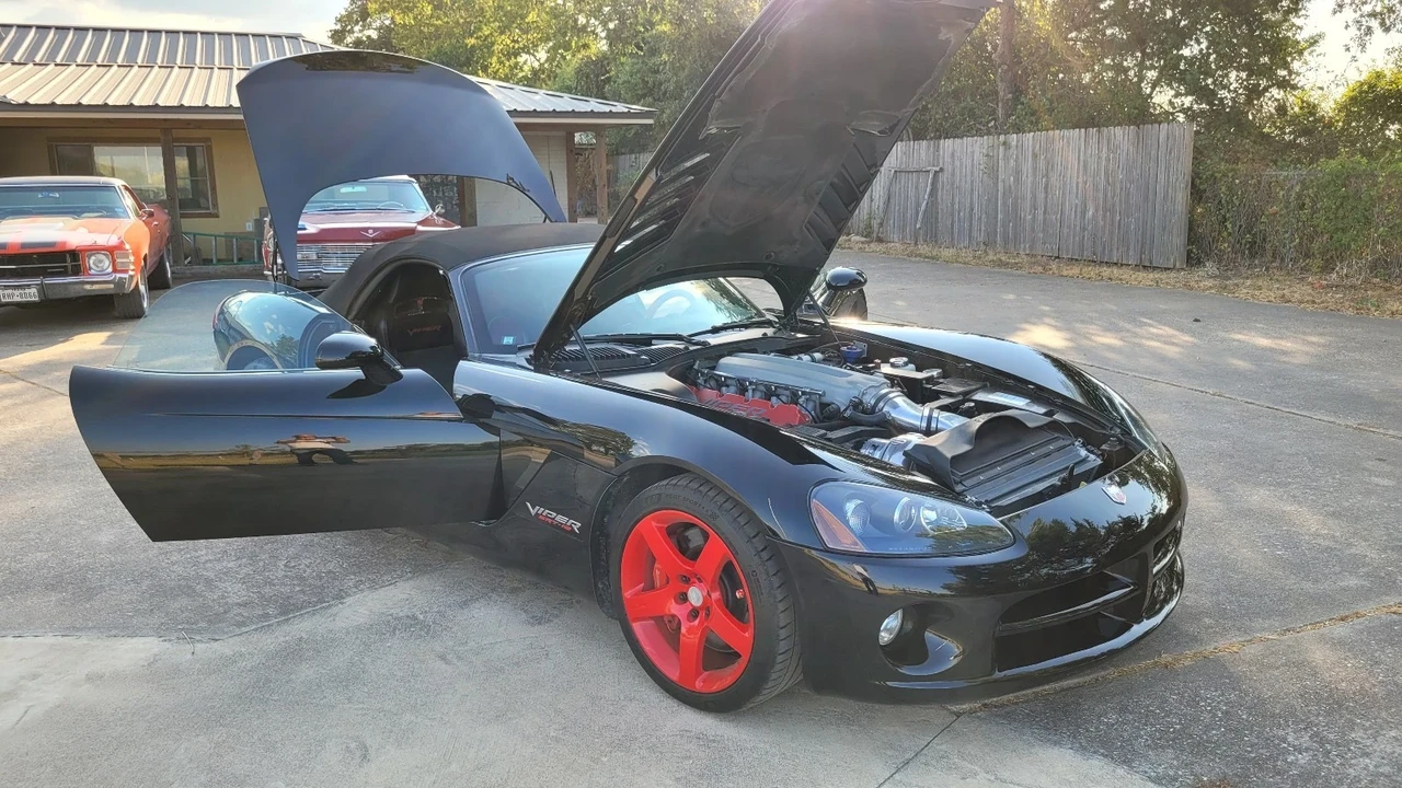2004 Dodge Viper 3rd Gen - Image 11 of 21