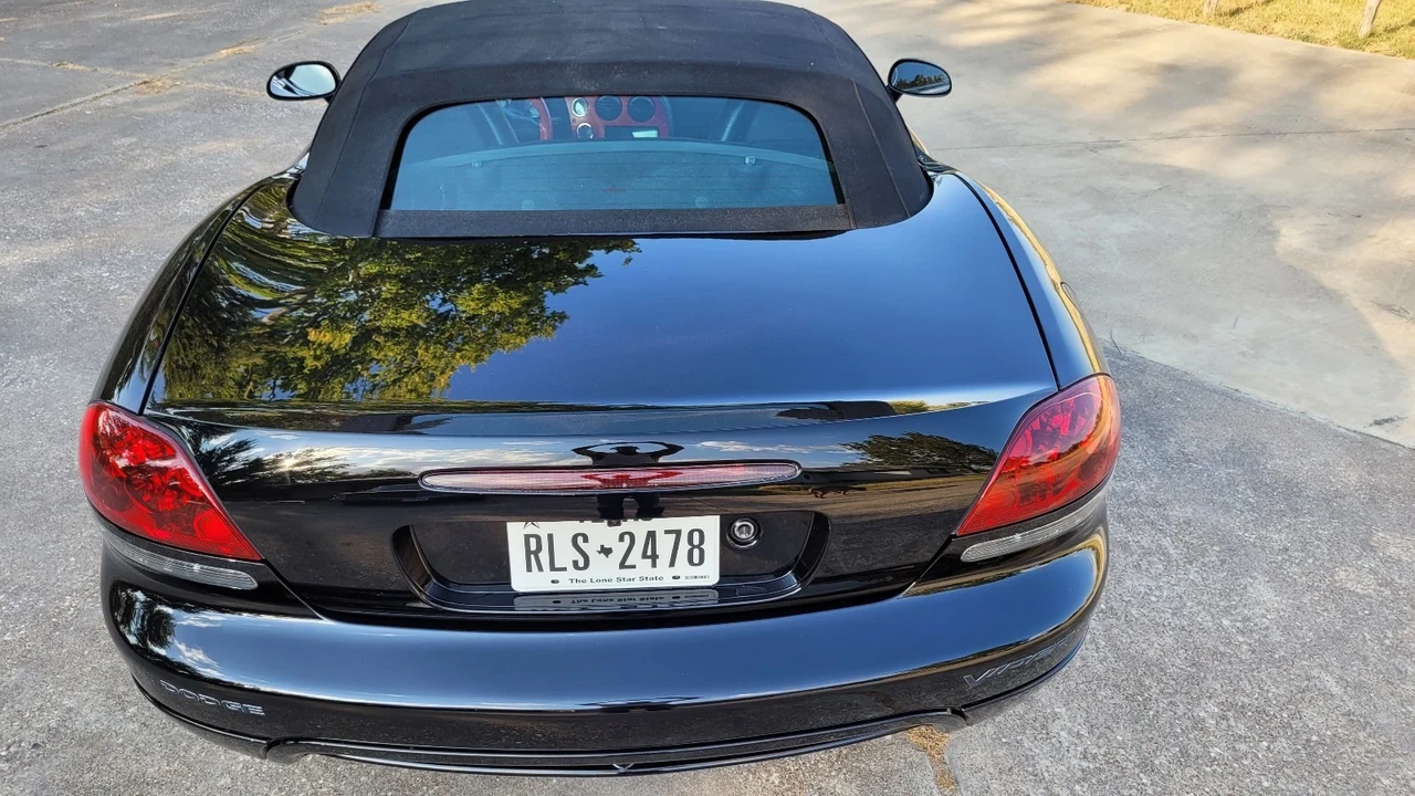 2004 Dodge Viper 3rd Gen - Image 8 of 21
