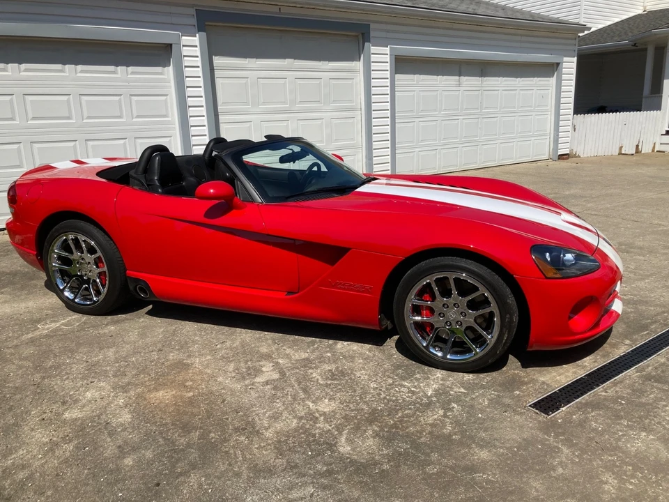 2004 Dodge Viper 3rd Gen - Image 24 of 31