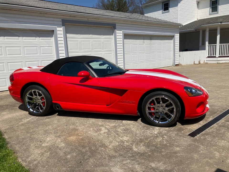 2004 Dodge Viper 3rd Gen - Image 4 of 31