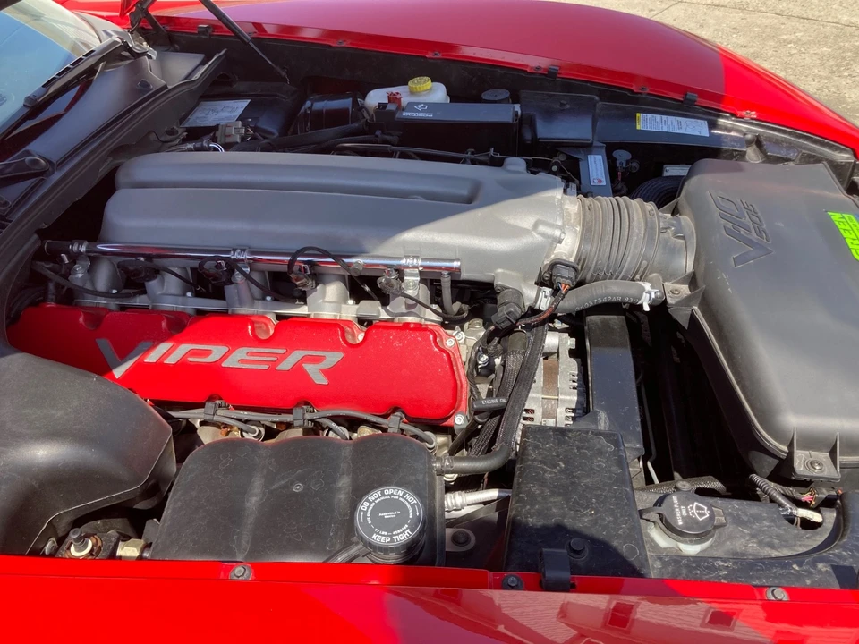 2004 Dodge Viper 3rd Gen - Image 19 of 31
