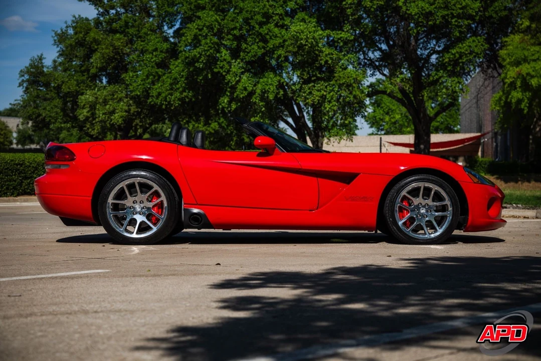 2004 Dodge Viper 3rd Gen - Image 10 of 12