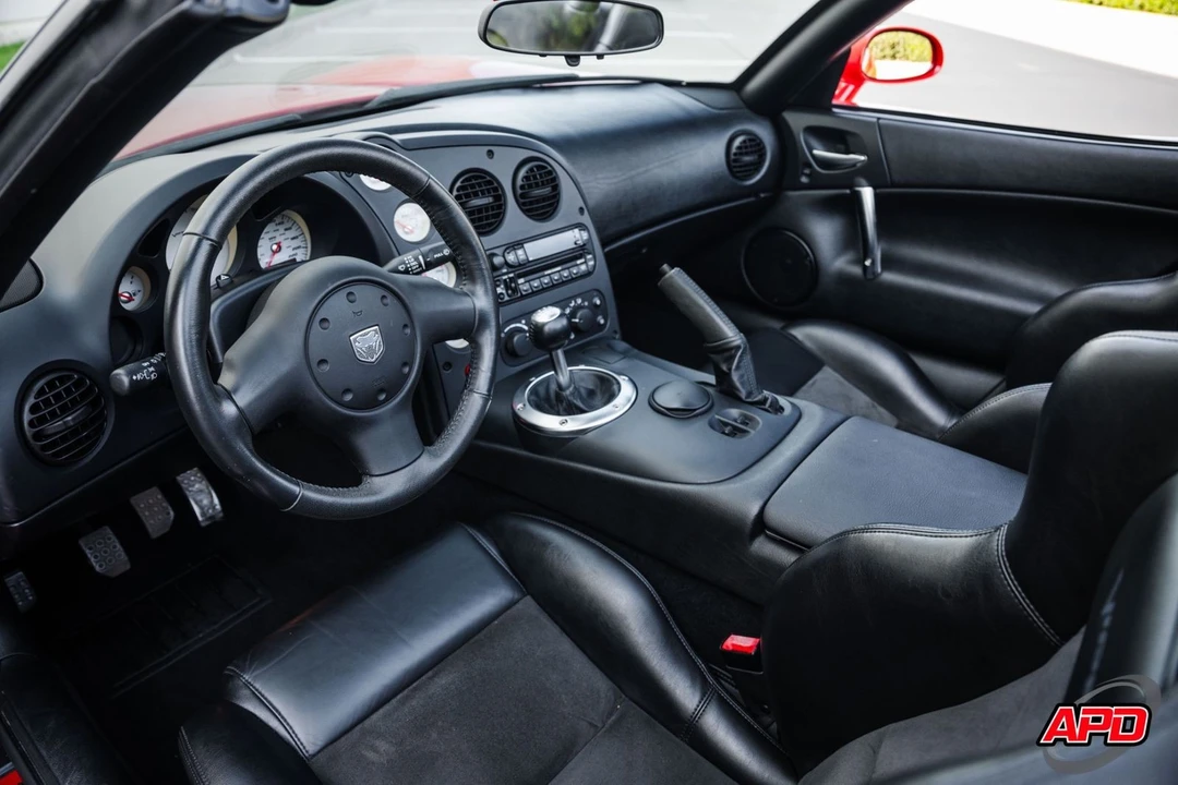 2004 Dodge Viper 3rd Gen - Image 2 of 12