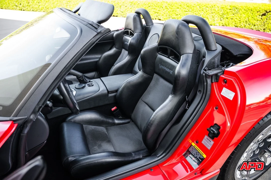 2004 Dodge Viper 3rd Gen - Image 4 of 12