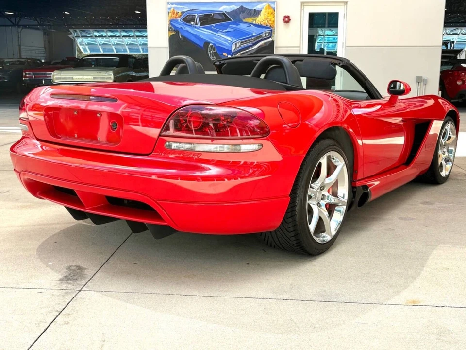 2004 Dodge Viper 3rd Gen - Image 5 of 12