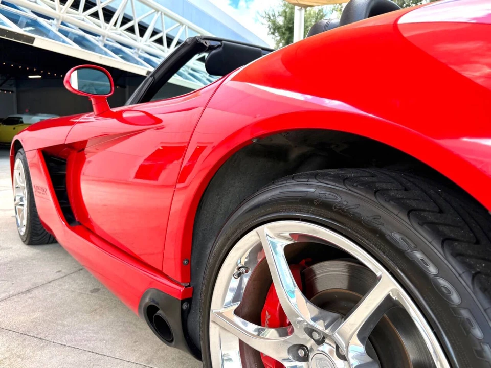 2004 Dodge Viper 3rd Gen - Image 13 of 31