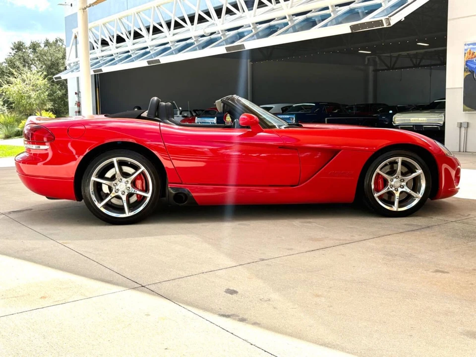 2004 Dodge Viper 3rd Gen - Image 4 of 31