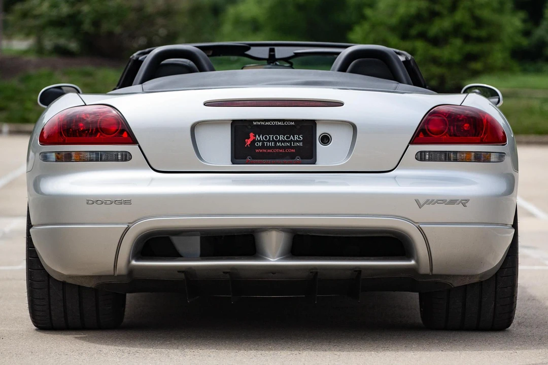 2004 Dodge Viper 3rd Gen - Image 5 of 31