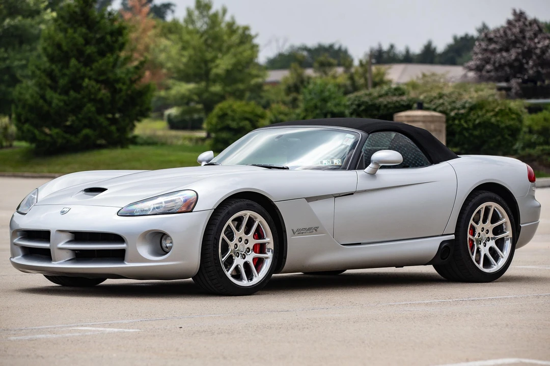 2004 Dodge Viper 3rd Gen - Image 17 of 31