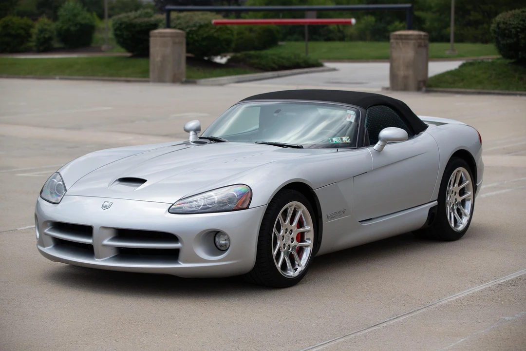 2004 Dodge Viper 3rd Gen - Image 13 of 31